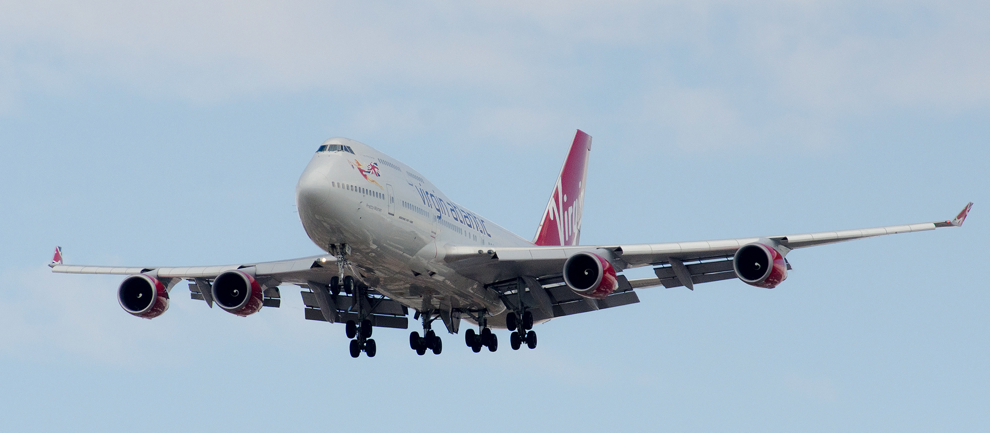 Virgin 747-400 G-VROY "Pretty Woman" on final approach to RWY 25L 